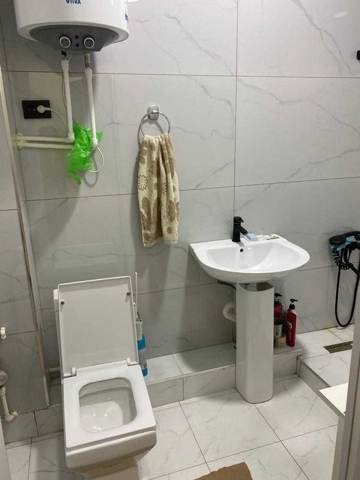 1 хоналик квартира 1 кават кирпичный дом, шарк 2, фатхобод