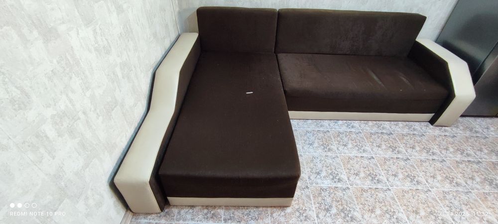 Продавам Ъглов диван с ляв ъгъл 270/180