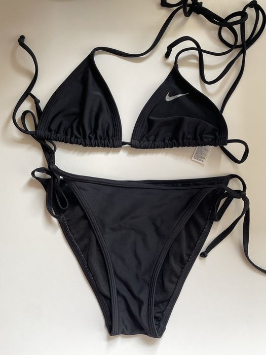 Оригинален бански на NIKE