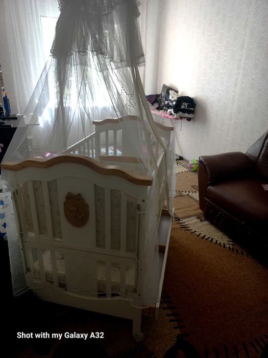 Детская кровать с люлькой