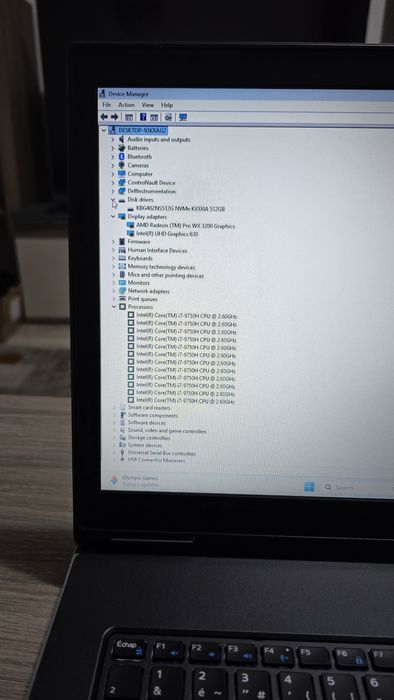 Laptop Dell Workstation i7gen9,4Gb video dedicat, 17.1" HD, 32Gb ddr4