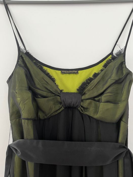 Vand rochie matase Irina Schrotter