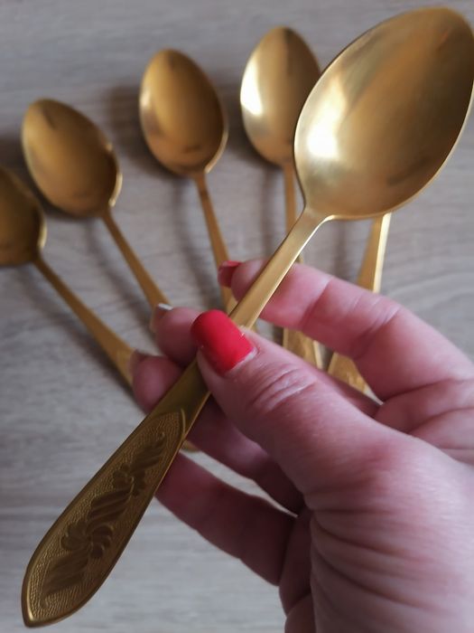 Нови, големи руски лъжици
