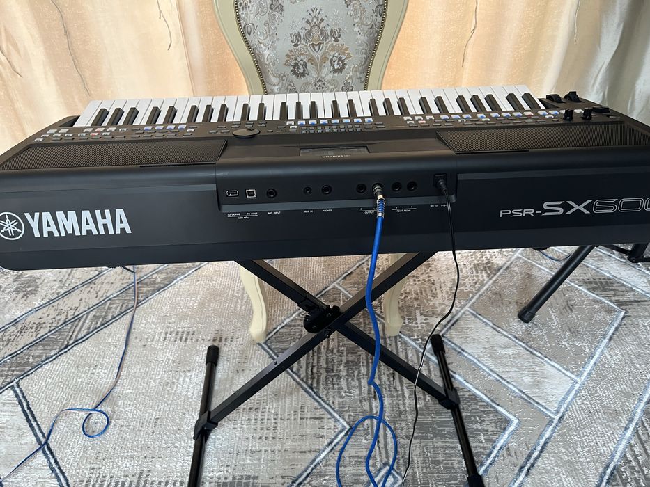 Yamaha psr sx600 400 мың