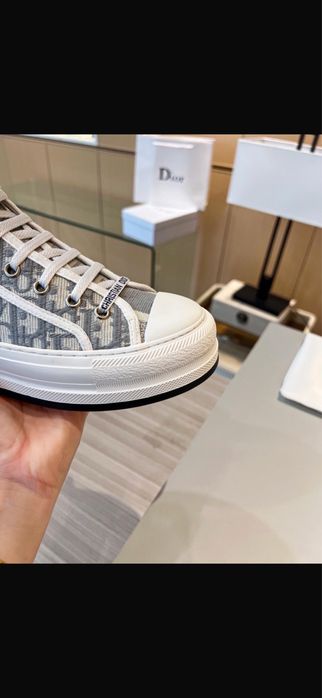 Dior – бели високи кецове
