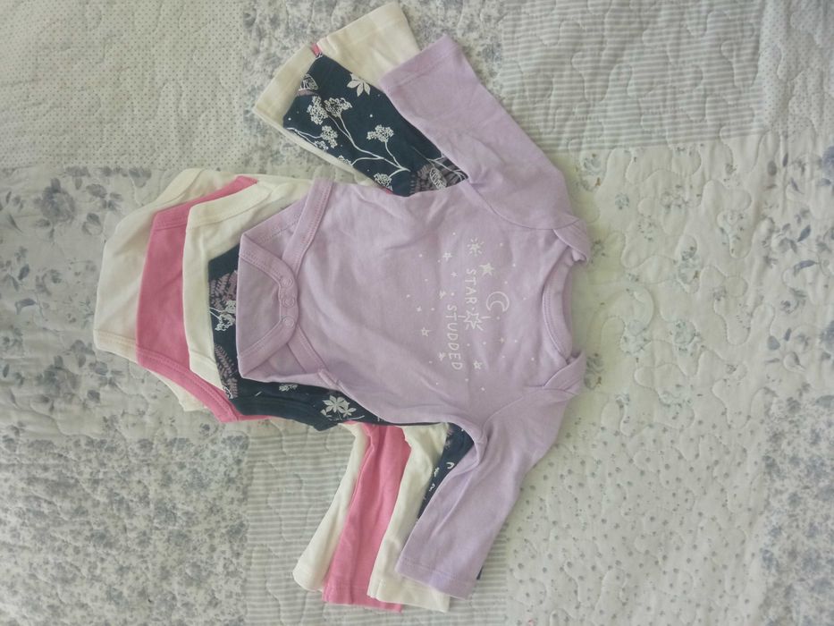 Нови бебешки дрешки-1