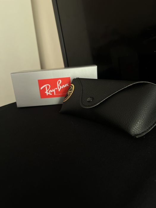 Ochelari Ray-ban de soare