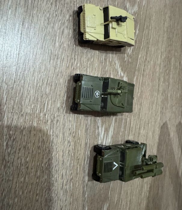 Machete militare metalice 1/72