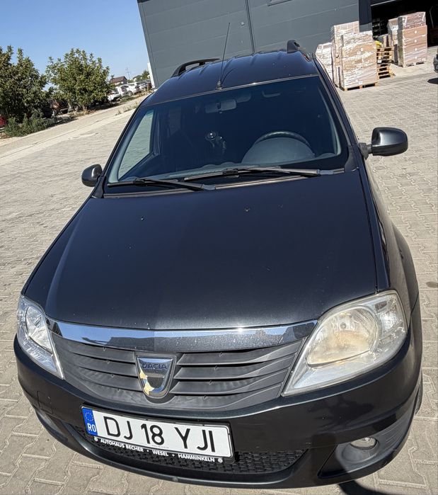 Vand Logan MCV 1.5 diesel 90 cai 2011 , 7 locuri
