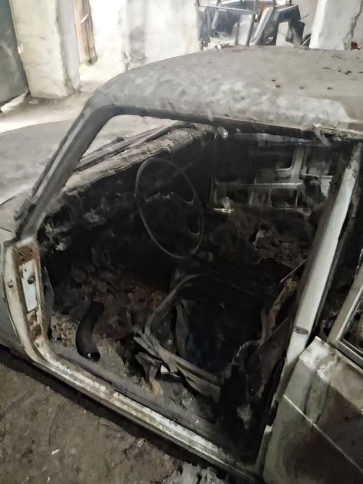 Автомобиль ВАЗ 21070