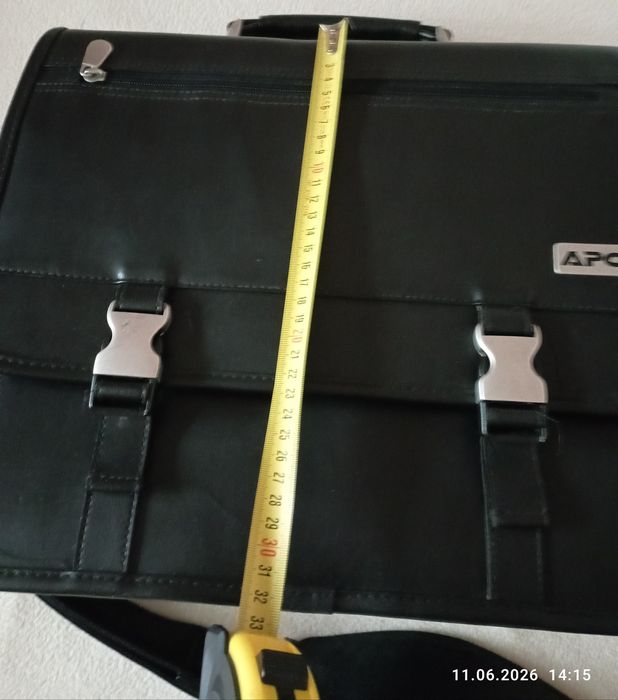 Geanta laptop  APC