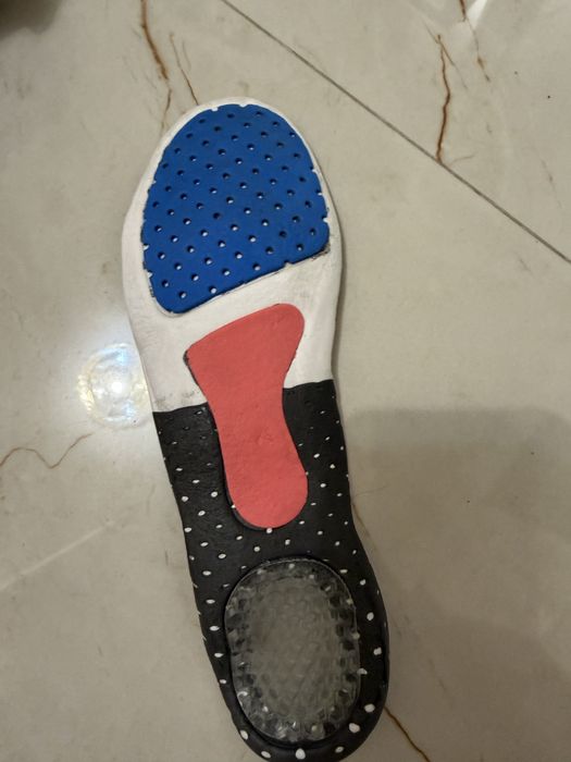 Бутсы футбольные