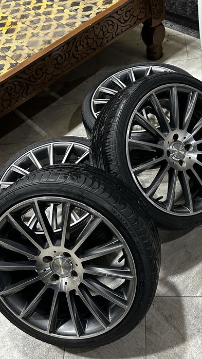 R18 215/40/R18 diska balon 222 dizayn