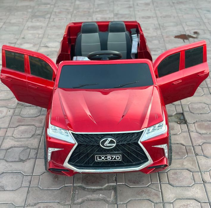 Детская машинка на аккумуляторе