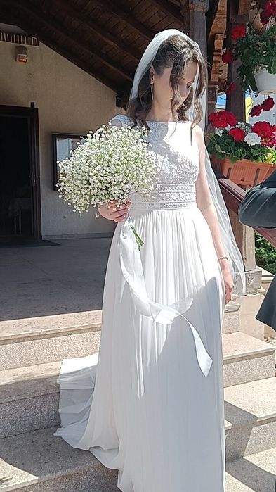 Vând rochie de mireasă