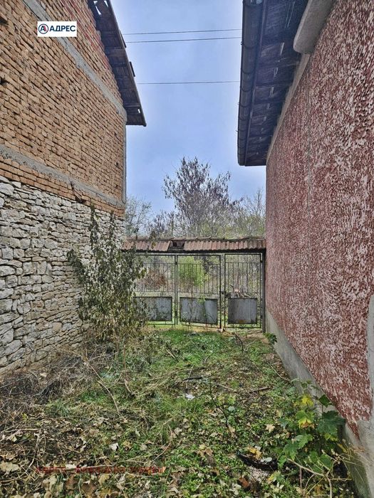 Продава се Къща в с. Тученица, Област Плевен - 74 кв.м за 291 €/кв.м - Снимка #1