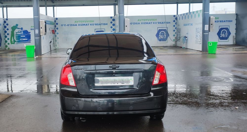 Prodayu avto Jentra 1 evro avtomat