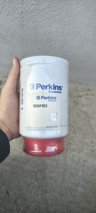 Filtru de combustibil cu separator de apă