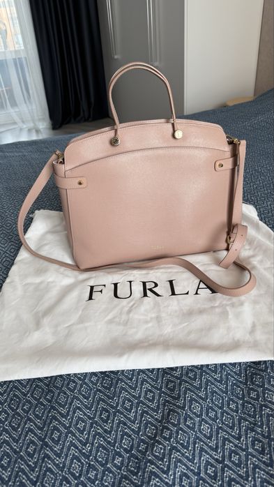 Кожанная сумка FURLA