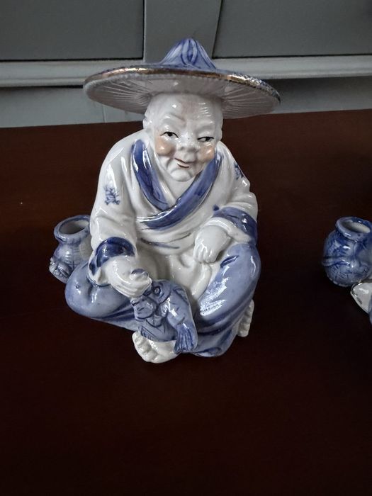 Фарфоровые статуэтки