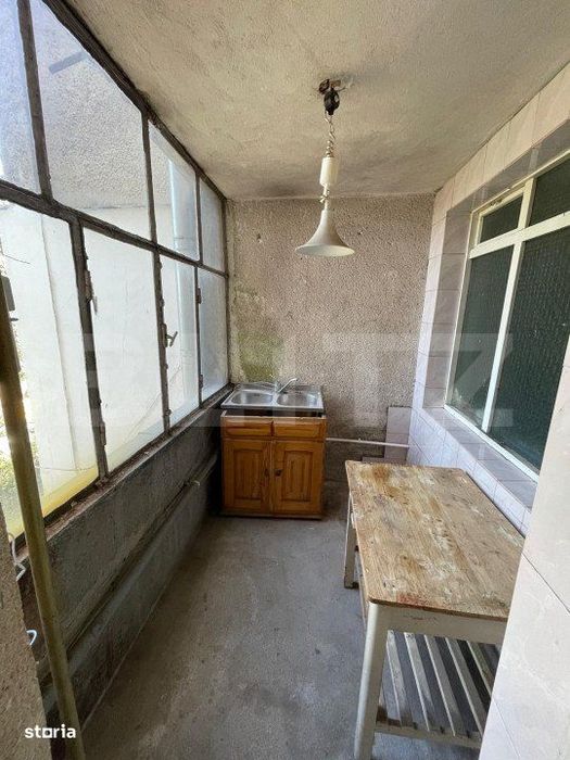 Apartament 2 camere, etaj 2, situat in zona Centrala
