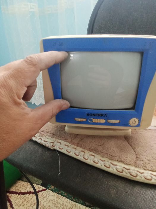 Телевизор черно белый