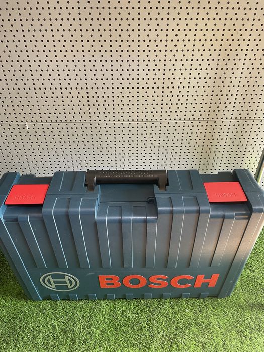 Отбойный молоток Bosch GSH 11 E