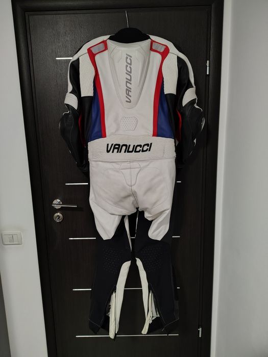 Costum moto Vanucci Art XVI 1 piesă Mărime 52