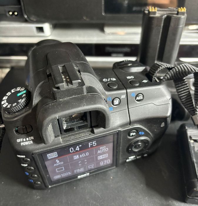 DSRL Nikon/Sony ieftin