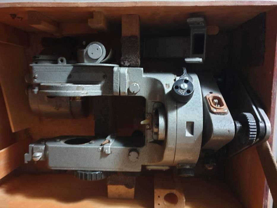 Продам теодолит технический