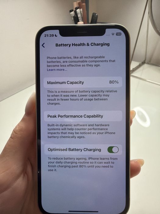 iPhone 12 64 GB Verde – Stare foarte bună