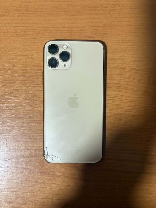 Iphone 11 pro in stare buna