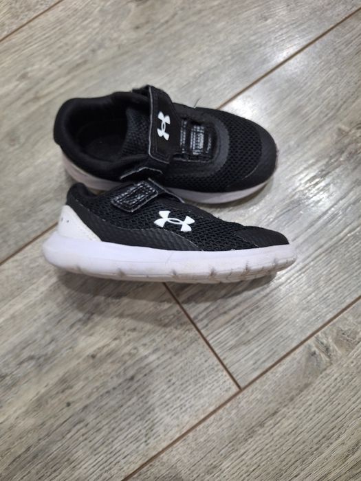 Продавам Детски маратонки