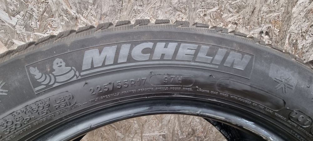 Anvelope Michelin Alpin 5 RSC RunFlat *BMW M+S 225/55 R17 97H