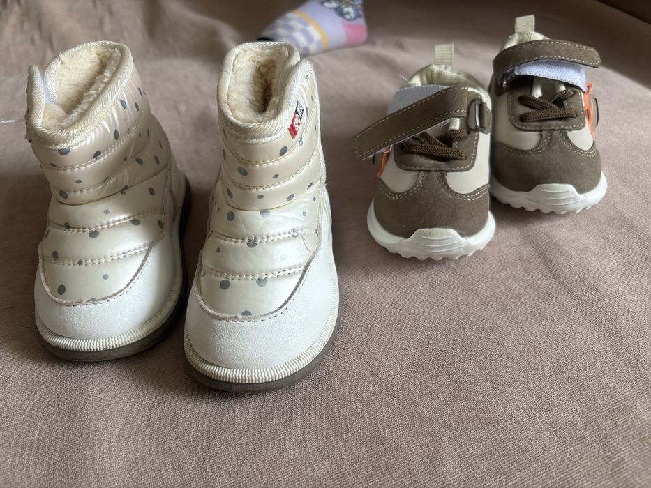 Продам детские вещи