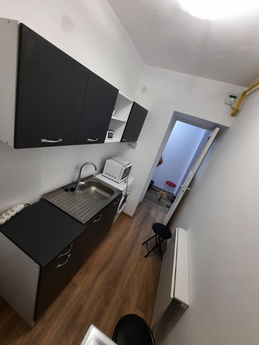 Proprietar,inchiriez apartament 3 camere