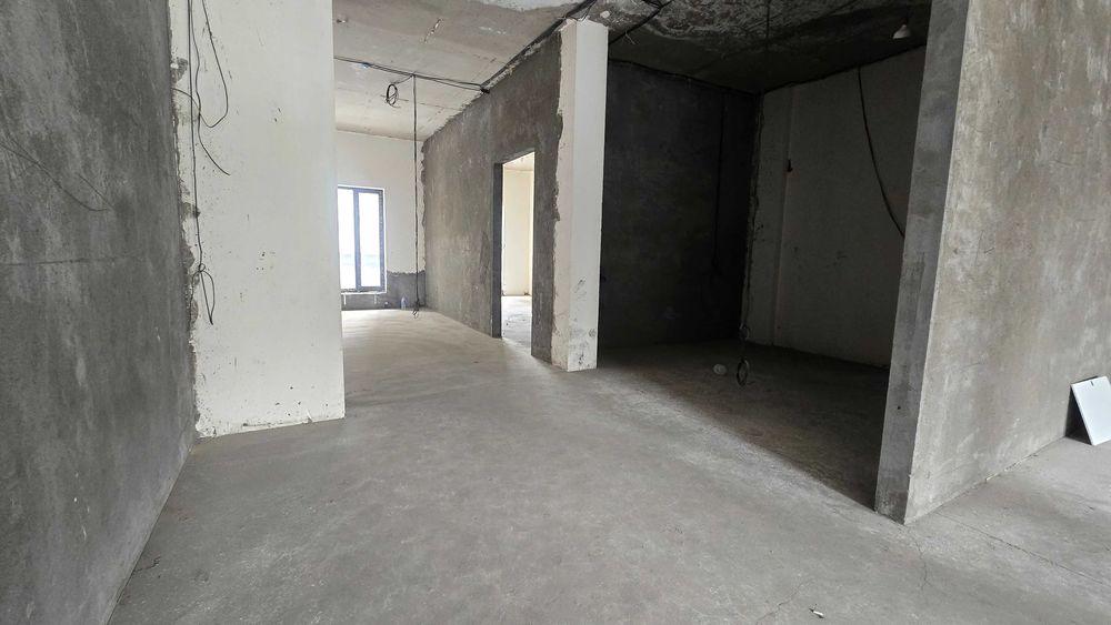 СДАЁТСЯ ТОРГОВОЕ ПОМЕЩЕНИЕ за 20 у.е. за кв/м в центре