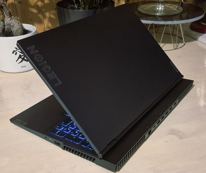 Lenovo Legion RTX 3060 165Hz