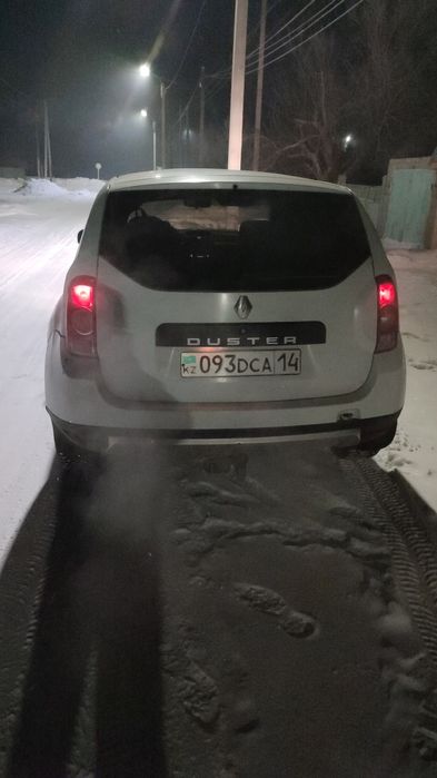 Продам Рено Дастер 2014 год на механике