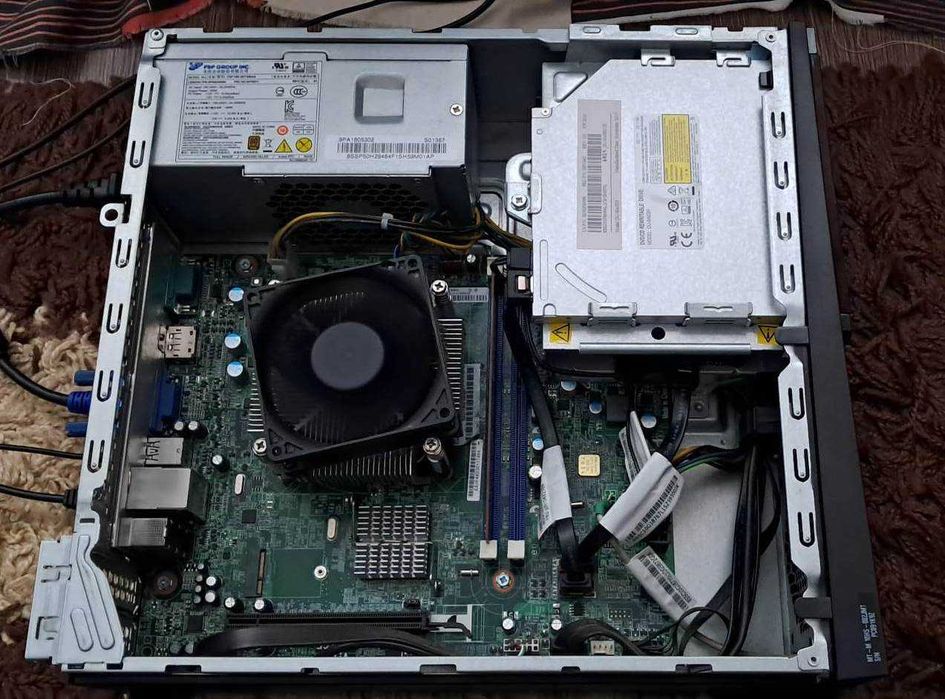 PC Lenovo i3 4170 - 3.7 GHz / HDD 500 GB / 4 GB Ram