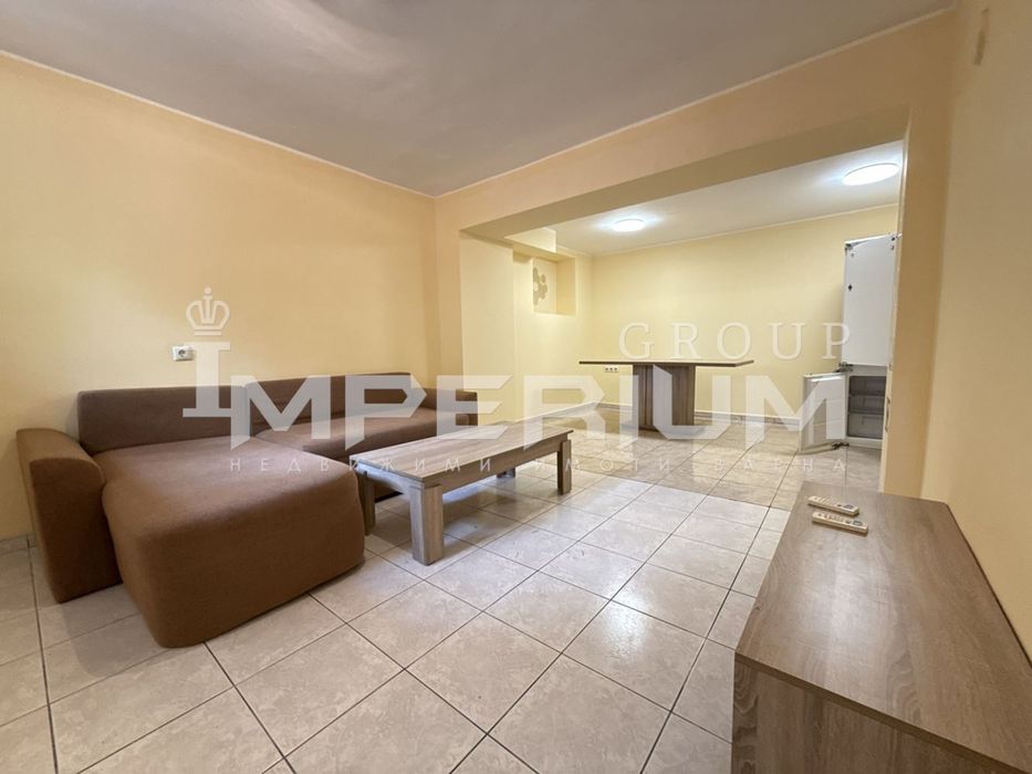 Дава се под наем Двустаен апартамент в Варна, Трошево - 70 кв.м за 357 € - Снимка #1