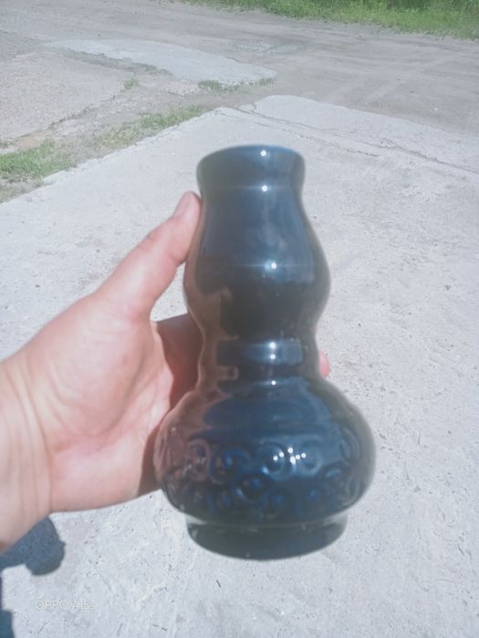 Продам  вазу для цветов