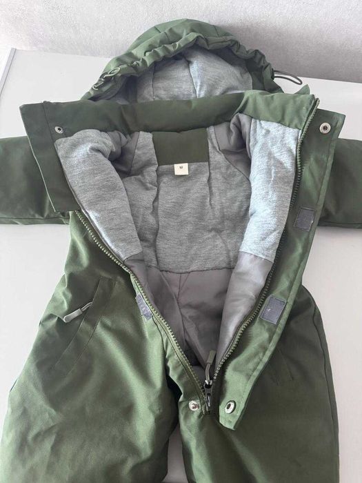 Продам детский комбинезон