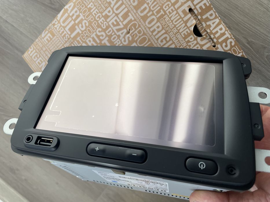 Navigatie medianav navi Logan Lodgy Duster Dokker Sandero Captur