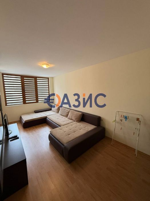 Продава се Тристаен апартамент в к.к. Слънчев бряг - 92 кв.м за 610 €/кв.м - Снимка #3
