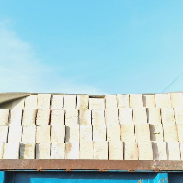 Гиш ғиш кирпич g'ish bor чекланмаган микдорда сифати сонига жовоп