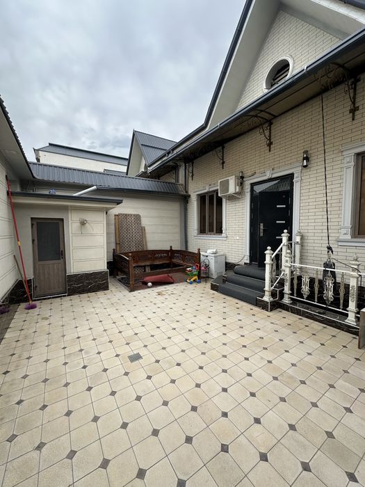 Продается 1.7 соток 4хонали Коттедж Ада Отель Ханабад сергели тумани