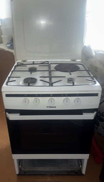 Продам газ плиту