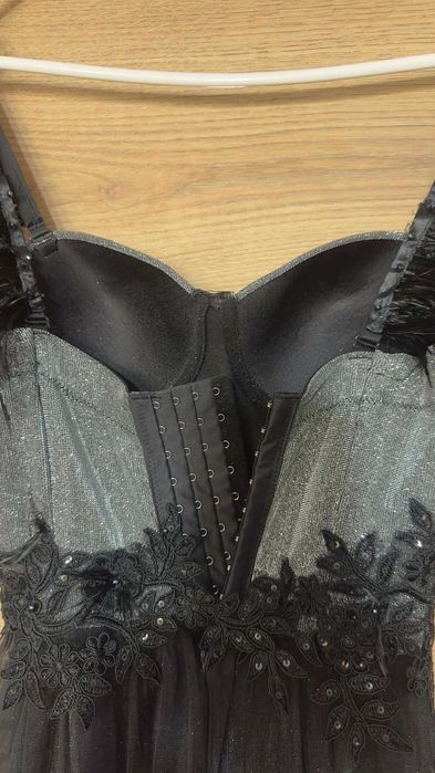 Дизайнерска бална рокля