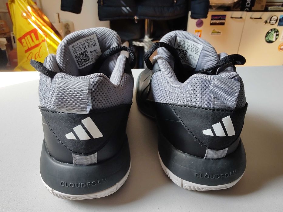 Оригинални детски маратонки Адидас - 31 номер